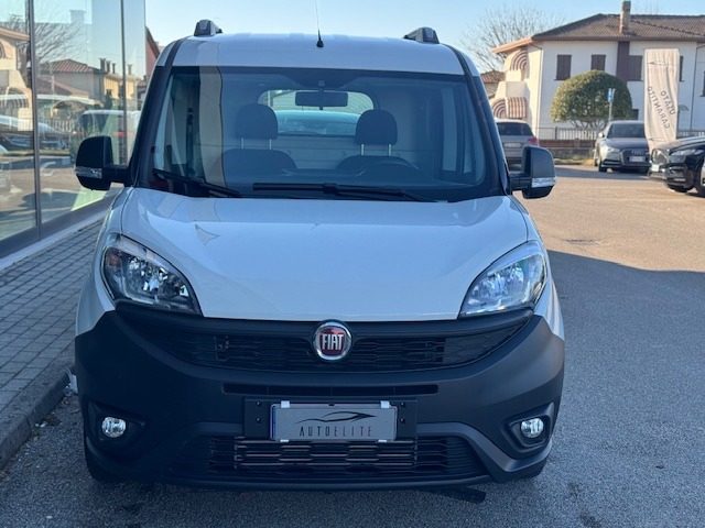FIAT Doblo usata, con Airbag