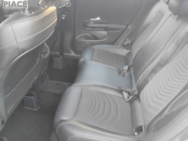 MERCEDES-BENZ GLA 200 usata, con Cronologia tagliandi