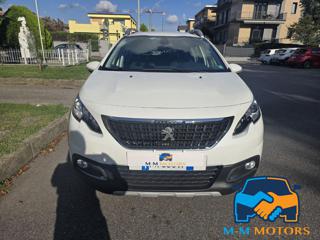 PEUGEOT 2008 usata, con Airbag