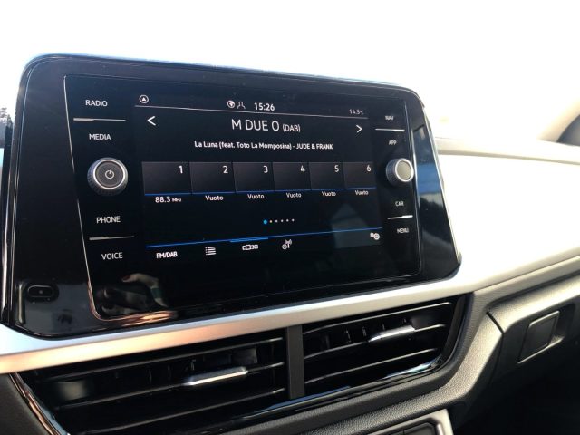 VOLKSWAGEN T-Roc usata, con Autoradio digitale