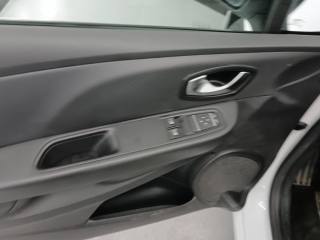 RENAULT Clio usata 15