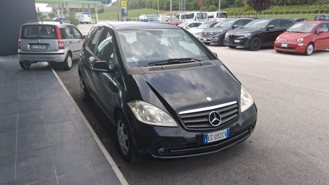 MERCEDES-BENZ A 160 usata, con Airbag
