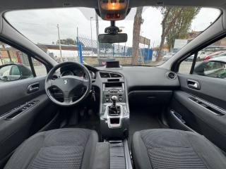 PEUGEOT 5008 usata, con Controllo automatico clima
