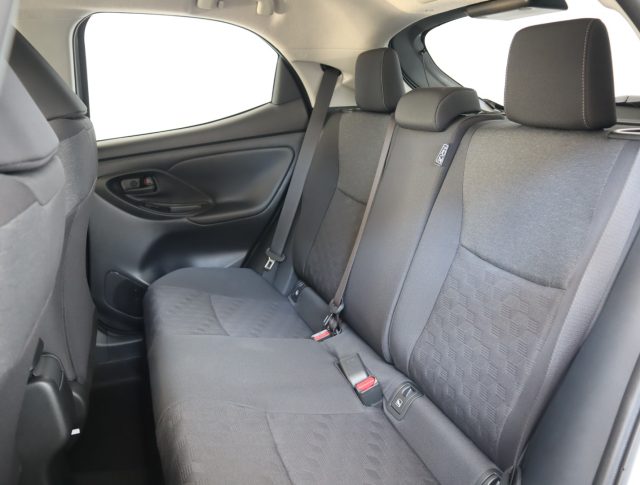 TOYOTA Yaris usata, con Fendinebbia
