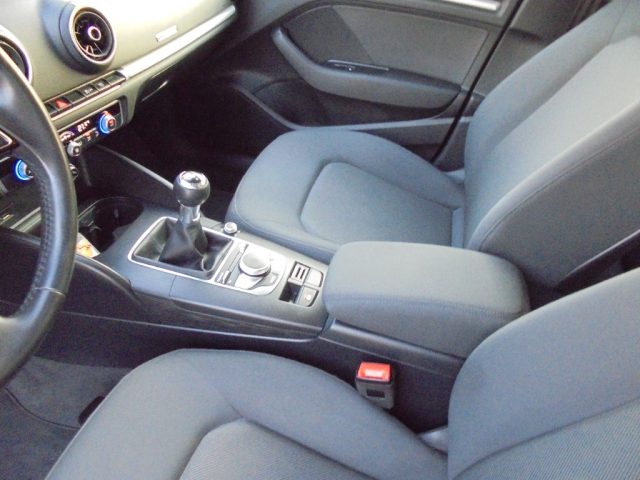 AUDI A3 usata, con Sensori di parcheggio posteriori