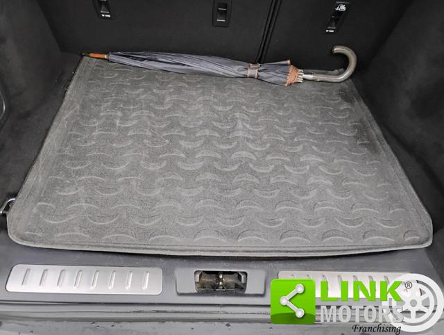 LAND ROVER Range Rover Evoque usata, con Volante multifunzione