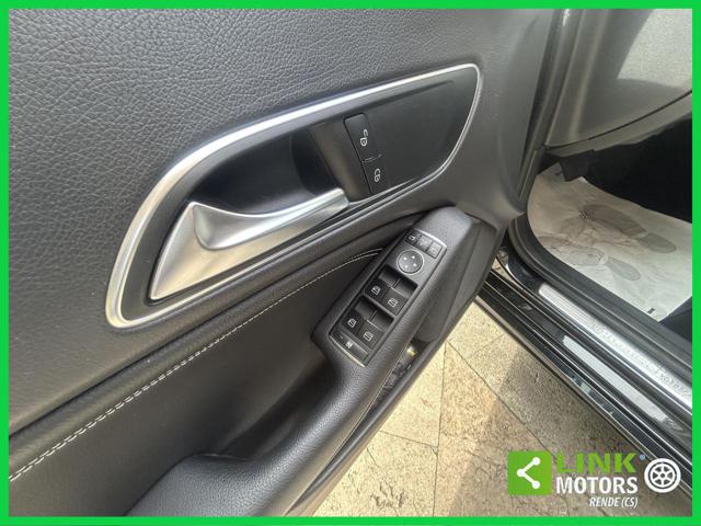 MERCEDES-BENZ CLA 200 usata, con Vivavoce