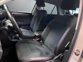 VOLKSWAGEN T-Roc usata, con Cerchi in lega