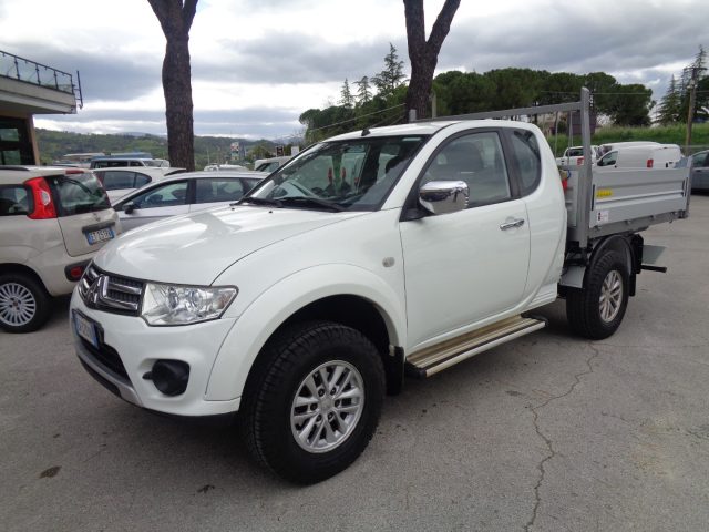 MITSUBISHI L200 usata, con Airbag