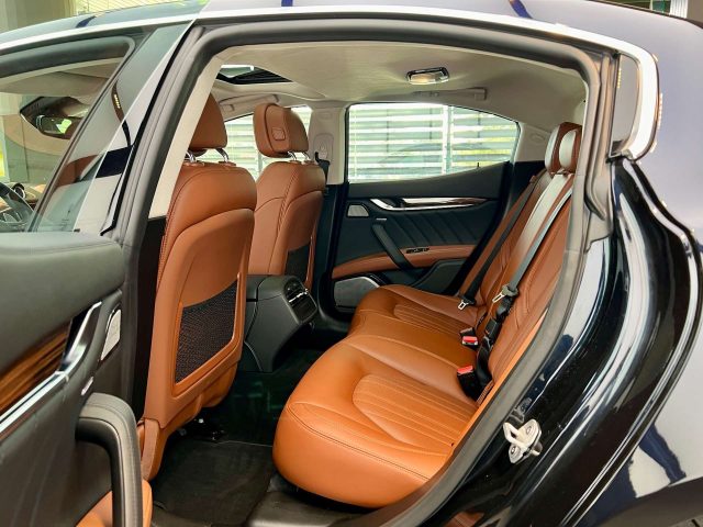 MASERATI Ghibli usata, con Park Distance Control