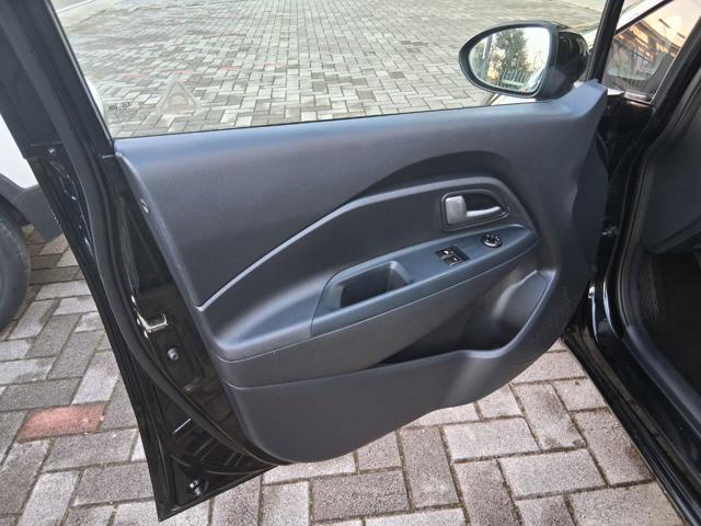 KIA Rio usata, con Fendinebbia