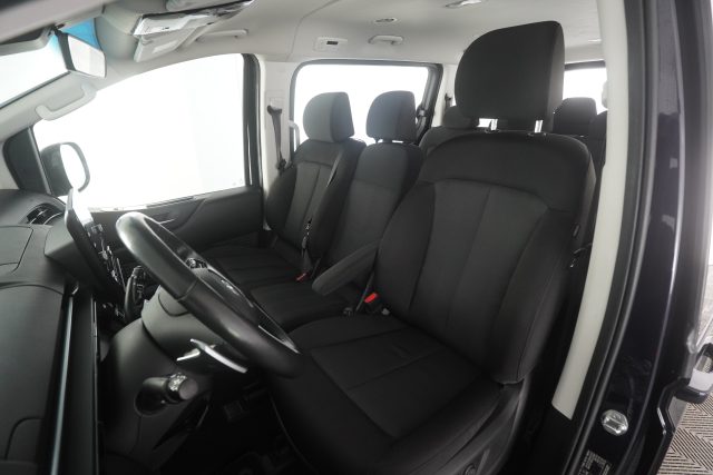 HYUNDAI Staria usata 8