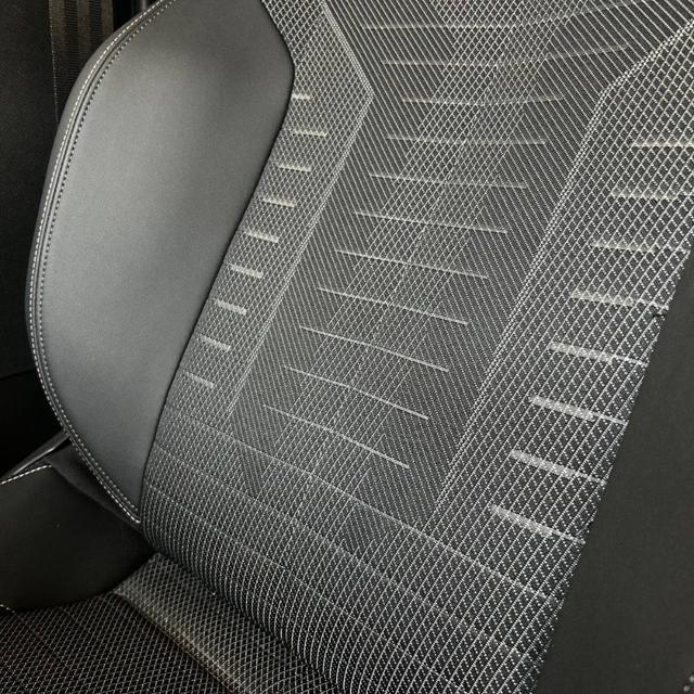 PEUGEOT 5008 usata, con Climatizzatore