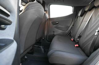 LANCIA Ypsilon usata, con Servosterzo