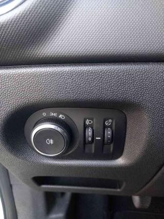 OPEL Corsa usata, con Servosterzo