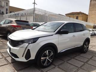 PEUGEOT 3008 usata, con Airbag