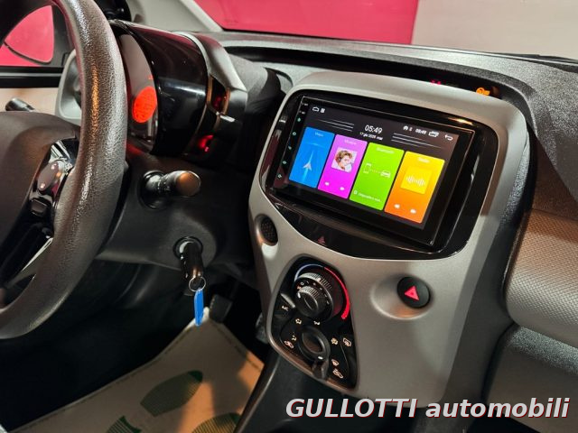 PEUGEOT 108 usata, con Vivavoce