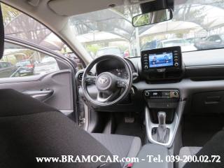 TOYOTA Yaris usata, con Isofix