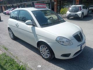 LANCIA Ypsilon usata, con Airbag
