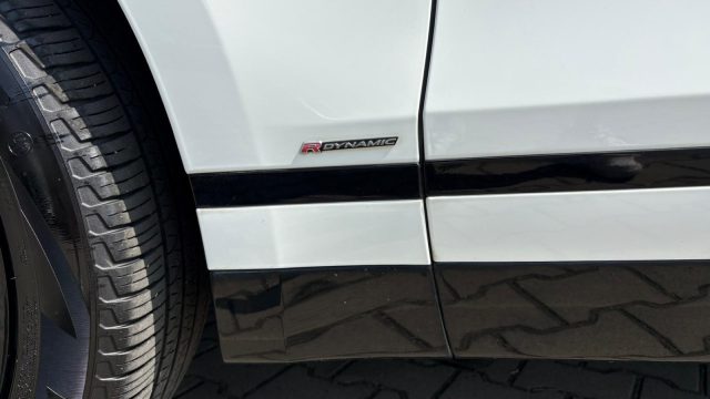 LAND ROVER Range Rover Velar usata, con Cerchi in lega