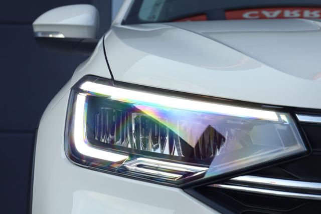 VOLKSWAGEN Taigo usata, con Park Distance Control