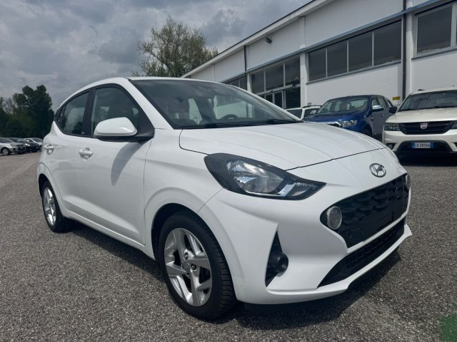 HYUNDAI i10 usata, con Airbag