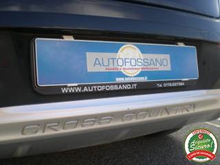 VOLVO V40 Cross Country usata, con ESP