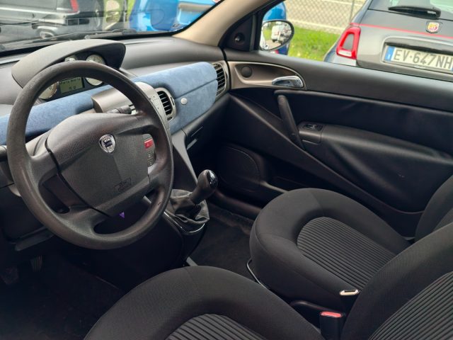 LANCIA Ypsilon usata, con ESP