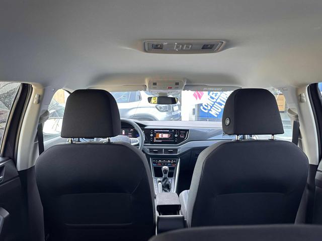 VOLKSWAGEN Taigo usata, con MP3