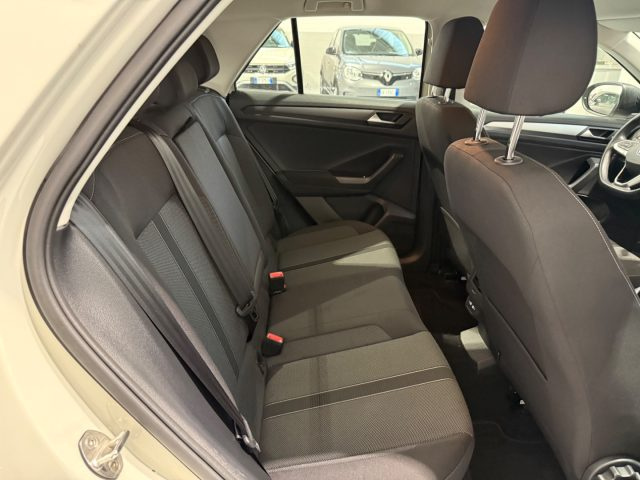 VOLKSWAGEN T-Roc usata, con Frenata d