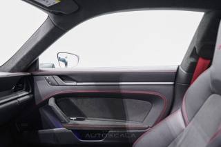 PORSCHE 992 usata, con Luci diurne LED