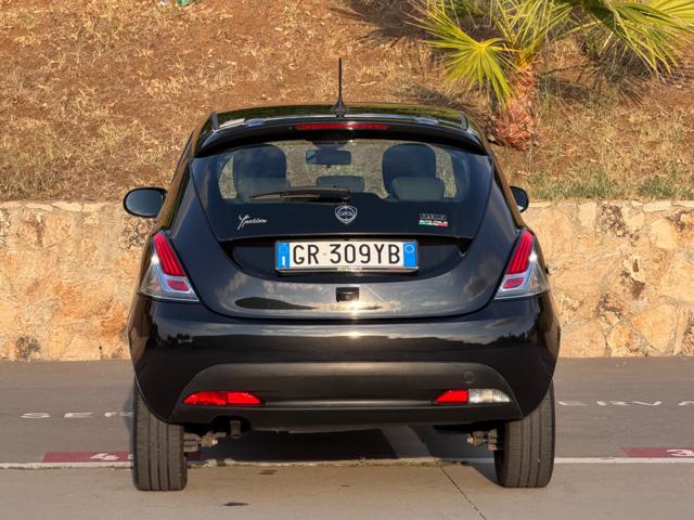 LANCIA Ypsilon usata, con Autoradio