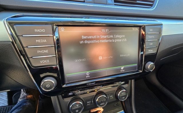 SKODA Superb usata, con Fendinebbia