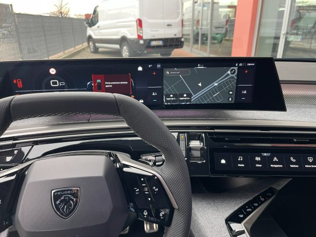 PEUGEOT 5008 usata, con Cruise Control