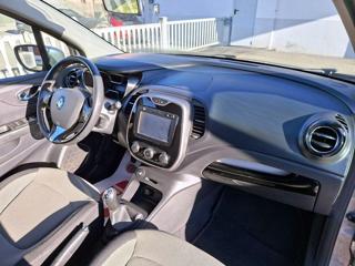 RENAULT Captur usata, con Pneumatici quattro stagioni