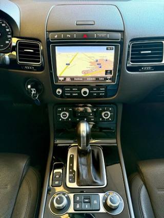 VOLKSWAGEN Touareg usata, con Climatizzatore