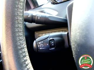 PEUGEOT 208 usata, con Vivavoce
