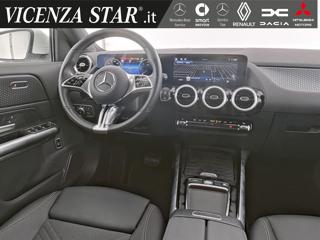 MERCEDES-BENZ GLA 180 usata, con Autoradio