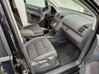 VOLKSWAGEN Touran usata, con Boardcomputer