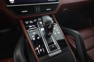 PORSCHE Cayenne usata 12