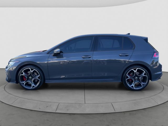 VOLKSWAGEN Golf usata, con Airbag