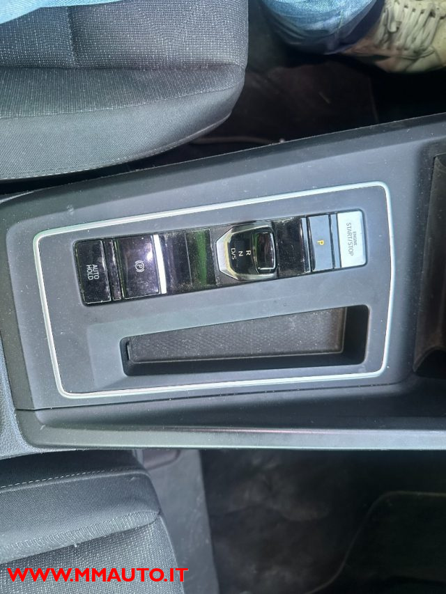 VOLKSWAGEN Golf usata, con Fari LED
