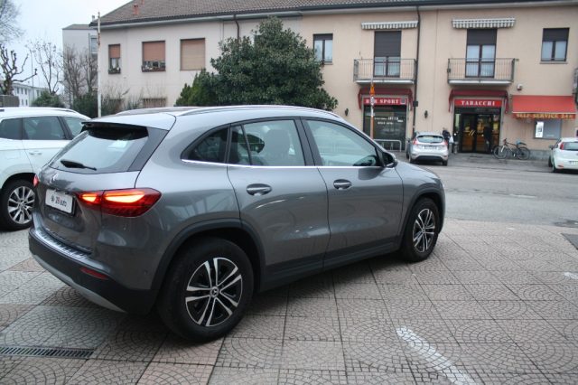 MERCEDES-BENZ GLA 200 usata, con Autoradio