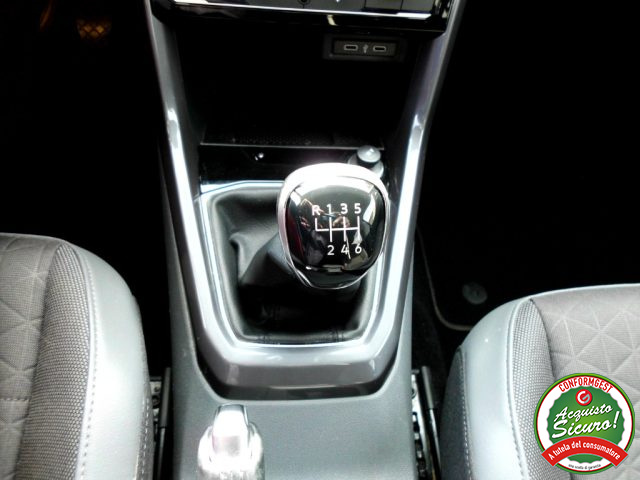 VOLKSWAGEN T-Cross usata, con Vetri oscurati