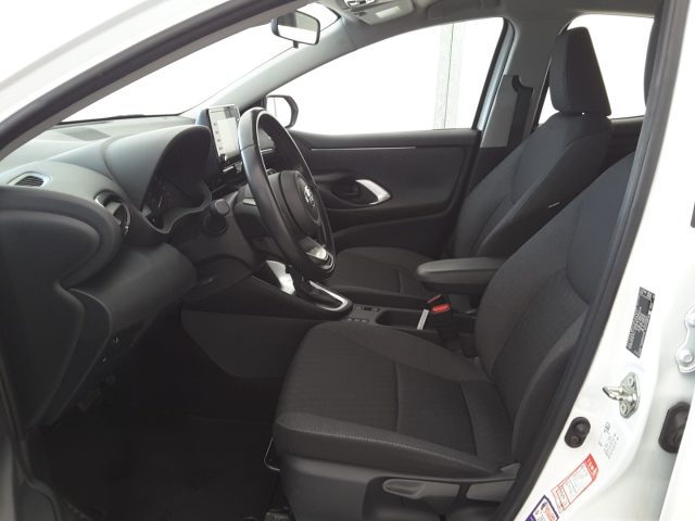 TOYOTA Yaris usata, con Alzacristalli elettrici