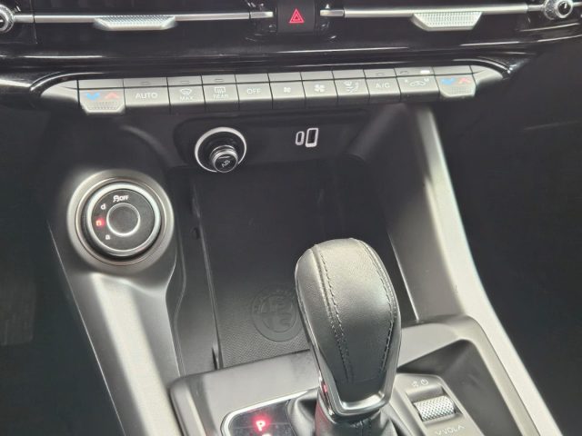 ALFA ROMEO Tonale usata, con Autoradio digitale