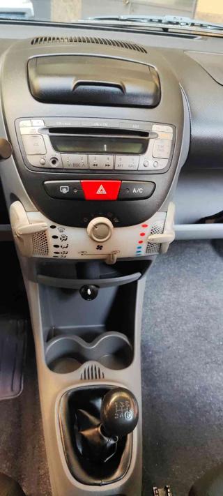 TOYOTA Aygo usata, con Servosterzo