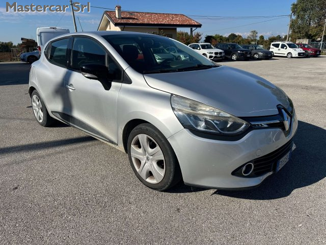 RENAULT Clio usata, con Boardcomputer