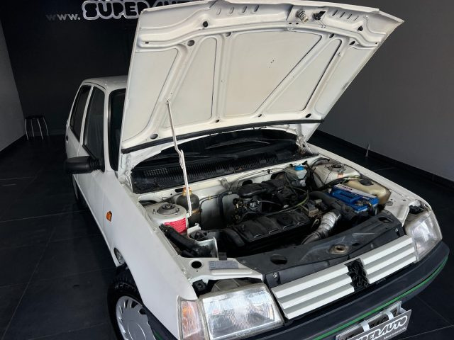 PEUGEOT 205 usata 12