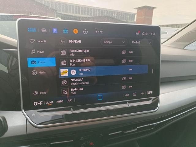 VOLKSWAGEN Golf usata, con Autoradio